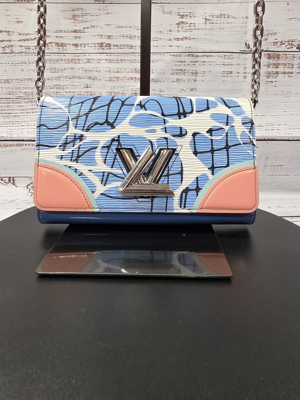Louis Vuitton Limited Edition Aqua Epi Leather Twist WOC